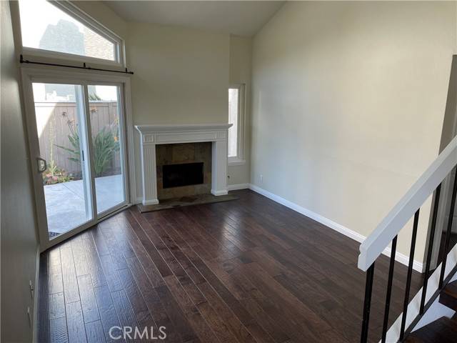 Irvine, CA 92606,381 Deerfield Avenue