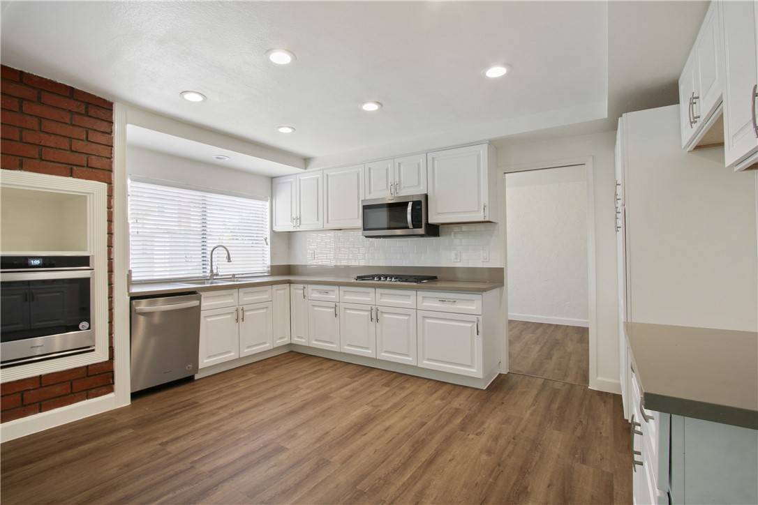 8062 Woodglen Circle, La Palma, CA 90623
