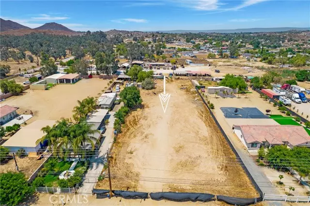 Perris, CA 92570,22068 San Jacinto Avenue