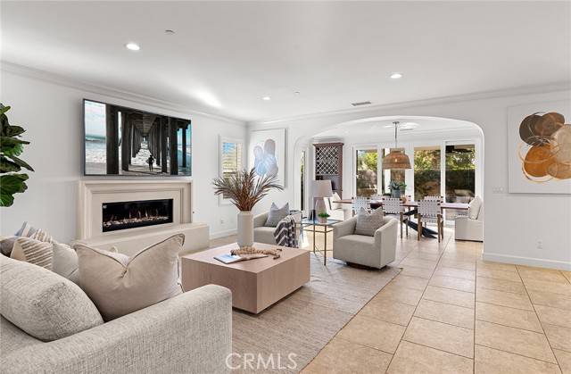Irvine, CA 92618,53 Andrews