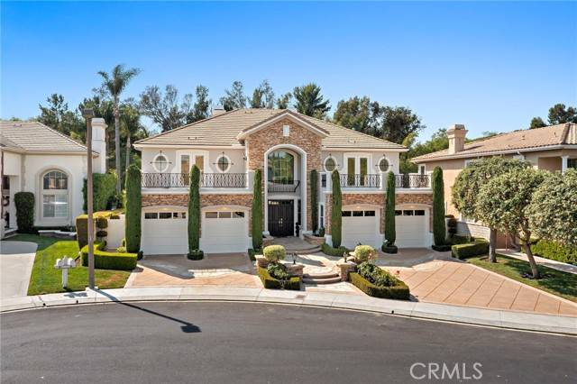 3 De Soto Way, Laguna Hills, CA 92679