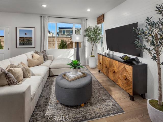 Temecula, CA 92591,28558 Via Navarra