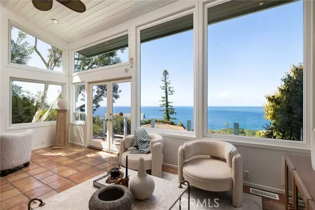 32006 Sunset Avenue, Laguna Beach, CA 92651