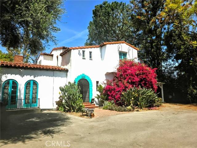Van Nuys (los Angeles), CA 91406,15401 Saticoy Street