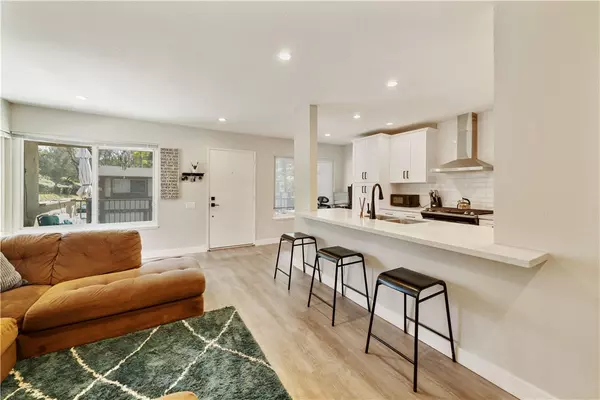 Mission Viejo, CA 92691,26517 Via Damasco #40