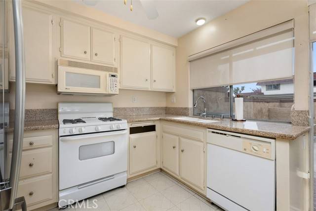 Cypress, CA 90630,6814 Southampton Drive