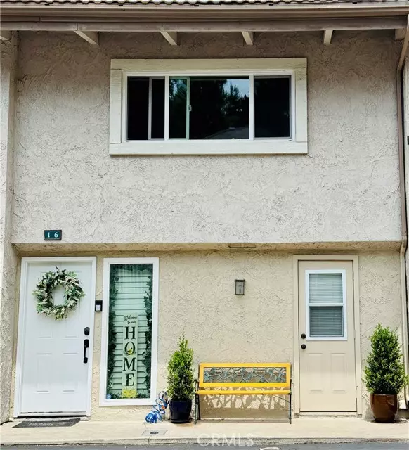 Laguna Niguel, CA 92677,23821 Hillhurst Drive #16