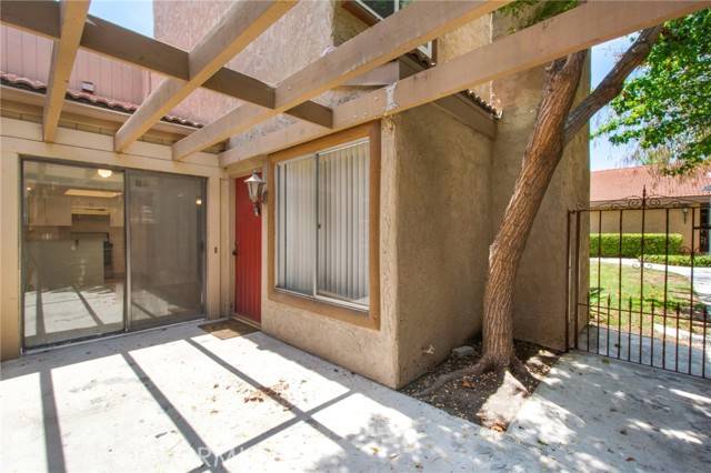 Fullerton, CA 92835,1413 Vista Grande #122
