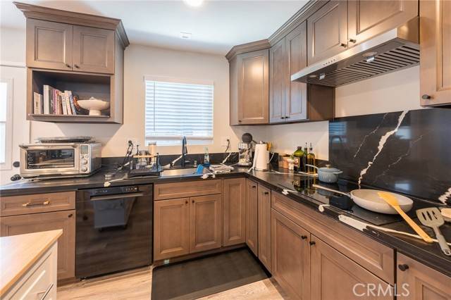 Redondo Beach, CA 90278,18218 Mansel Avenue