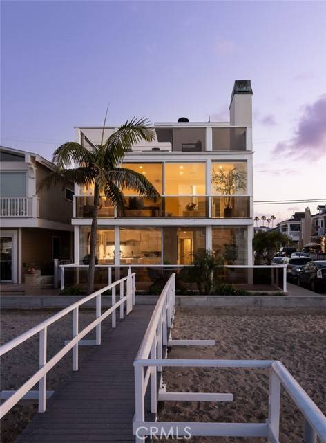 1201 N Bay Front, Newport Beach, CA 92662
