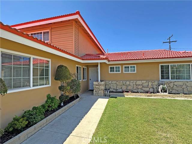 Fountain Valley, CA 92708,10449 Margarita Avenue