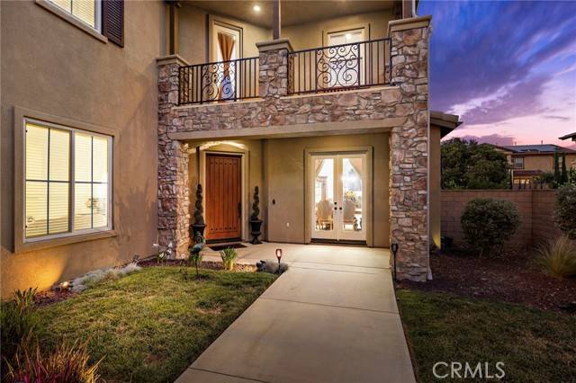 Corona, CA 92883,8120 Sunset Rose Drive