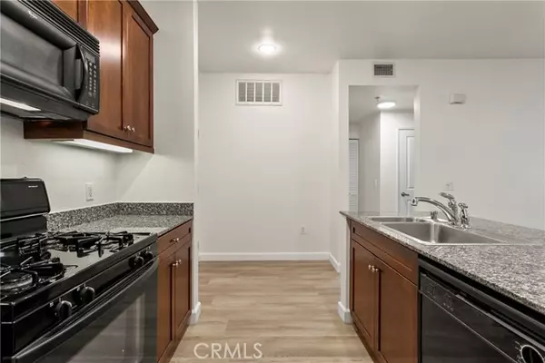 Irvine, CA 92612,1106 Scholarship