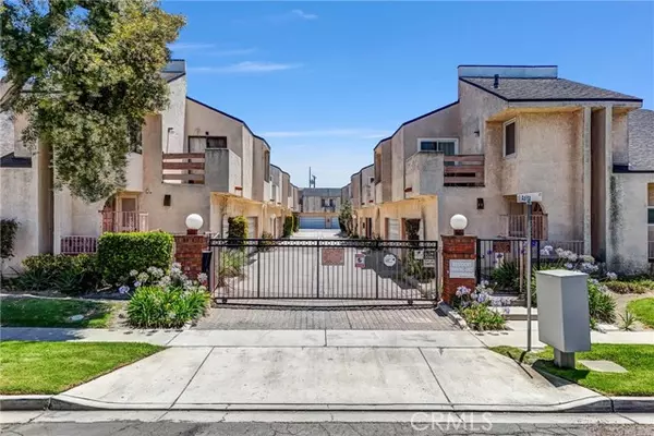 Garden Grove, CA 92844,8391 Azita Court #7