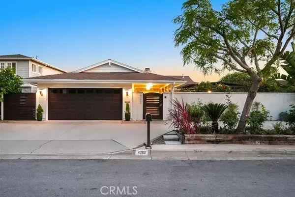San Clemente, CA 92673,4203 Calle Mayo