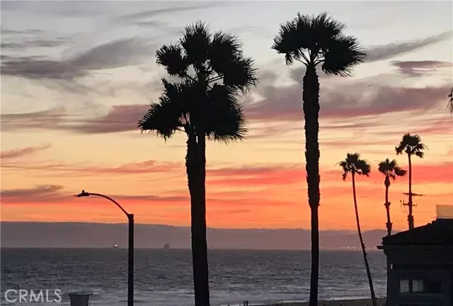 2000 Pacific Coast Highway #313, Huntington Beach, CA 92649