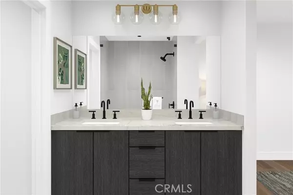 San Diego, CA 92117,4811 Canyon View