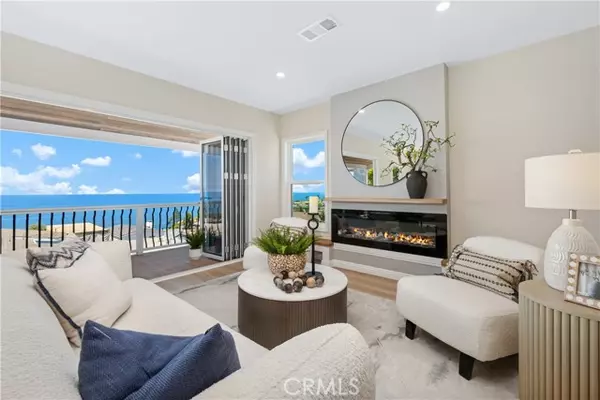 2961 Rounsevel, Laguna Beach, CA 92651