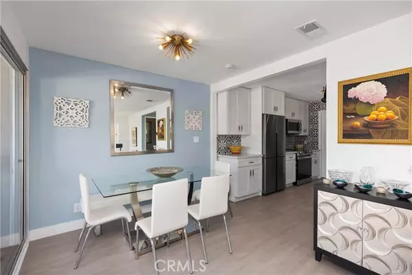 Laguna Hills, CA 92653,23332 Caminito Lazaro #260