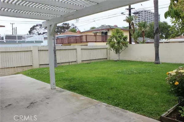 Costa Mesa, CA 92627,642 Center Street