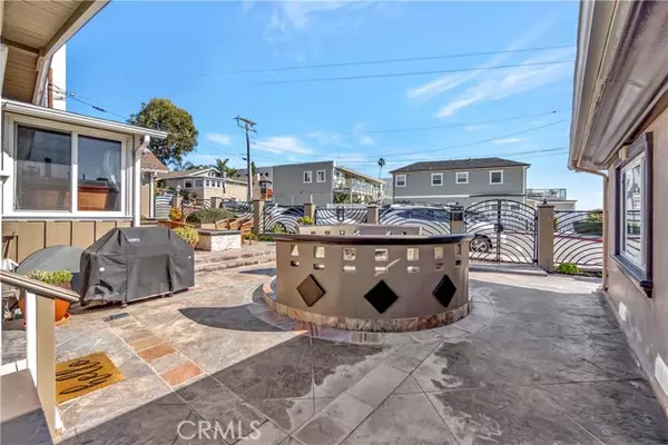 Laguna Beach, CA 92651,150 Cress Street