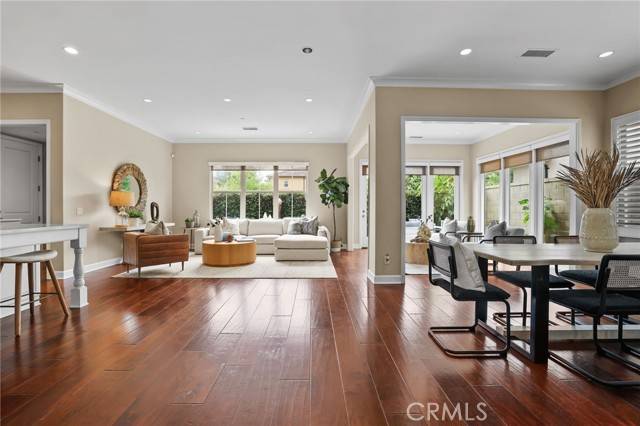 Irvine, CA 92620,54 Sycamore