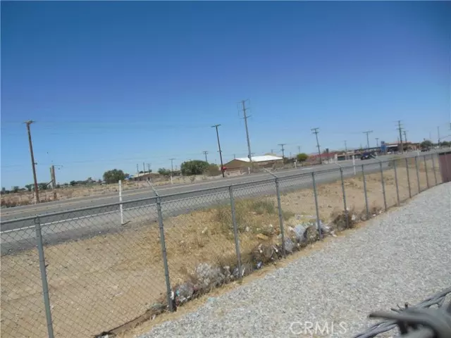 Adelanto, CA 92301,18222 Jonathan Street