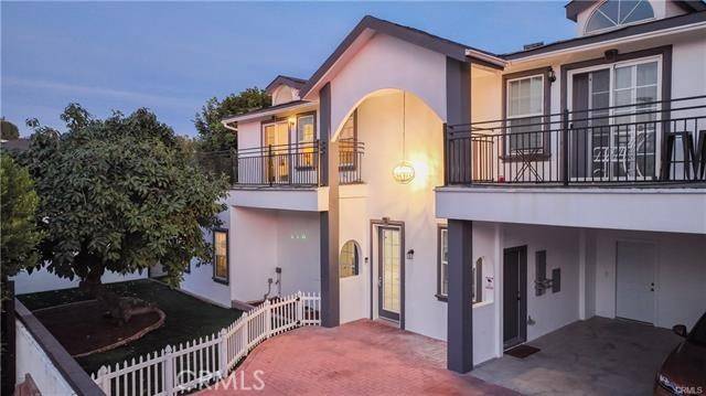1984 Orange Avenue, Costa Mesa, CA 92627