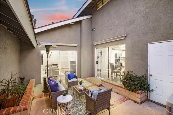 Irvine, CA 92604,20 Sacramento