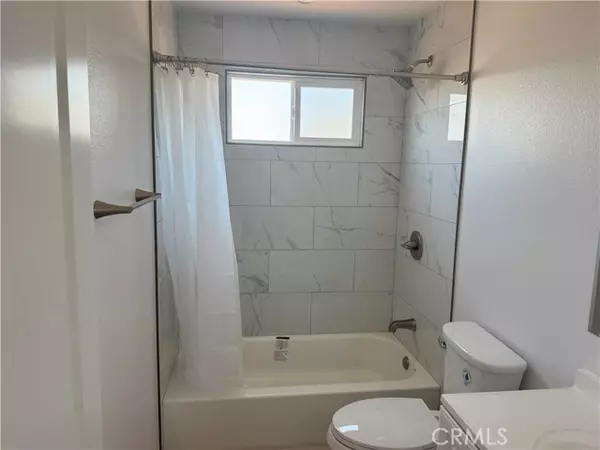 Placentia, CA 92870,315 S Walnut Avenue