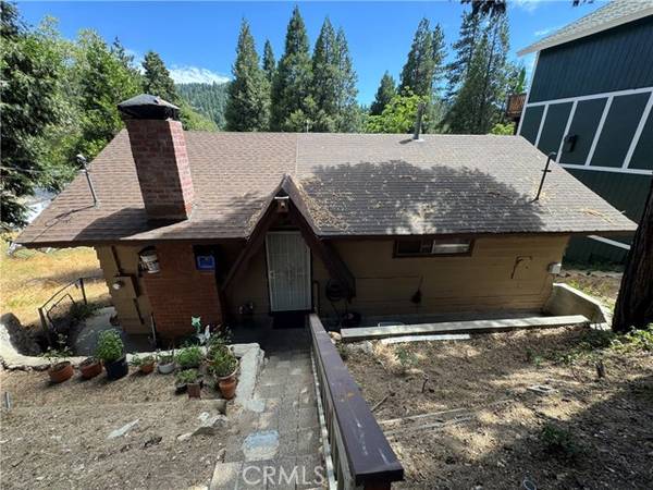 23789 Zuger, Crestline, CA 92325