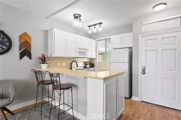 Huntington Beach, CA 92646,20191 Cape Coral Lane #3-206