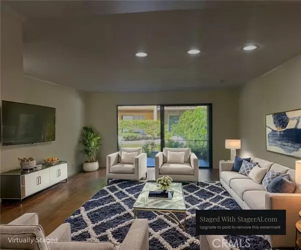 124 Tangelo #390, Irvine, CA 92618