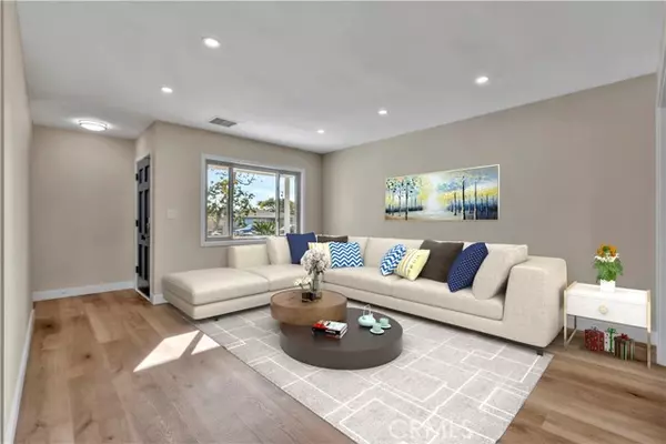 Orange, CA 92867,217 E Mayfair