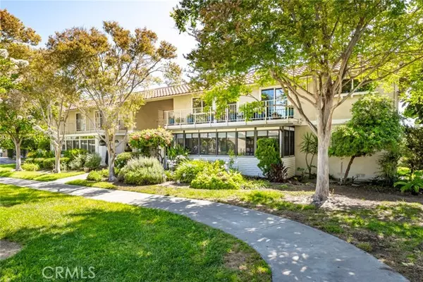 Laguna Woods, CA 92637,2143 Ronda Granada #P