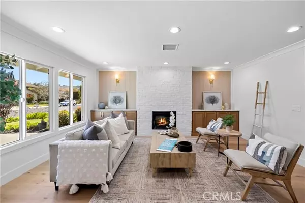 Huntington Beach, CA 92647,6852 Vista Del Sol Drive