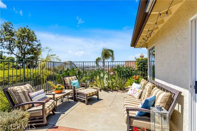 San Juan Capistrano, CA 92675,27237 Via Capri