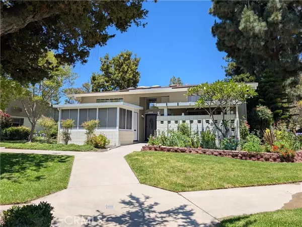 Laguna Woods, CA 92637,188 Avenida Majorca #A
