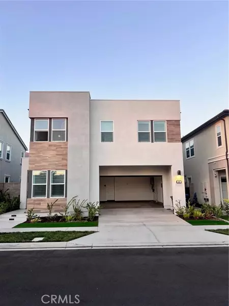 200 Orange Grove, Lake Forest (el Toro), CA 92630
