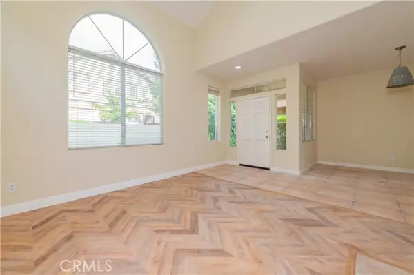 Irvine, CA 92606,15 Altezza