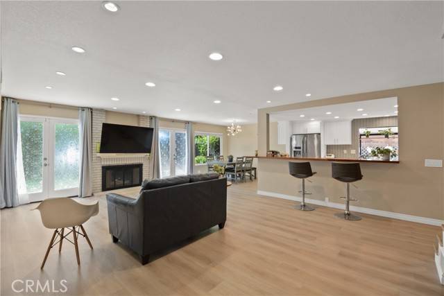 Lake Forest (el Toro), CA 92630,25326 Elderwood