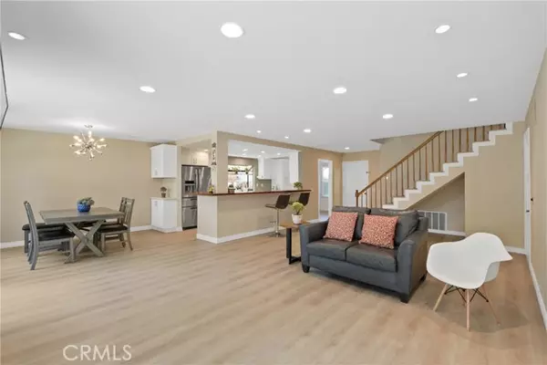 Lake Forest (el Toro), CA 92630,25326 Elderwood
