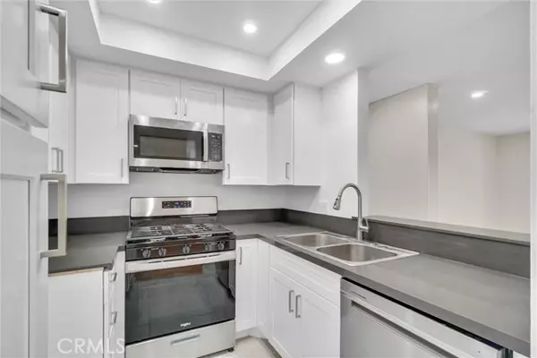 600 W 3rd Street #C207, Santa Ana, CA 92701
