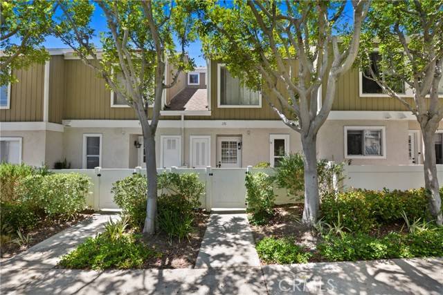 101 Abbeywood Lane, Aliso Viejo, CA 92656