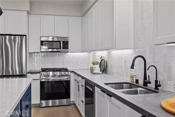 Compton, CA 90220,1652 W Sycamore Drive