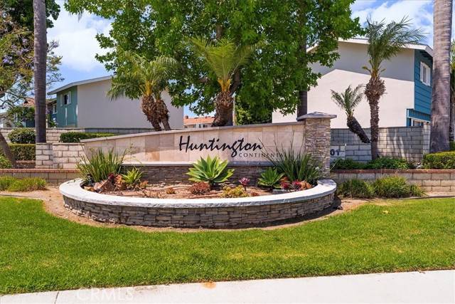 19859 Claremont Lane, Huntington Beach, CA 92646