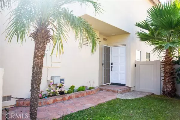 Anaheim, CA 92808,8227 E White Fir Lane