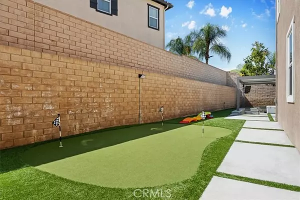 Corona, CA 92883,8824 Soothing Court