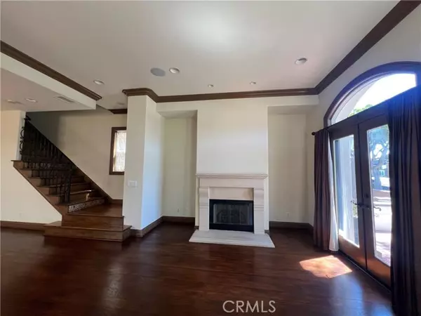 Huntington Beach, CA 92648,323 13th Street