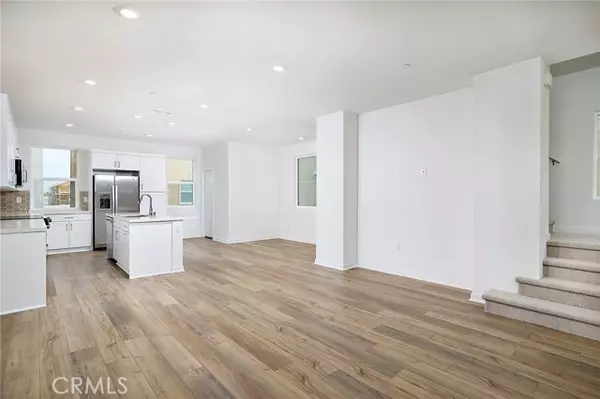 Eastvale, CA 92880,6055 Fairfax Drive